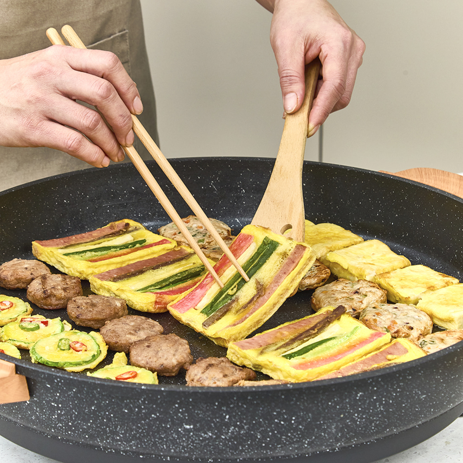 [QUEENAR] O-Plate Multi-Fan